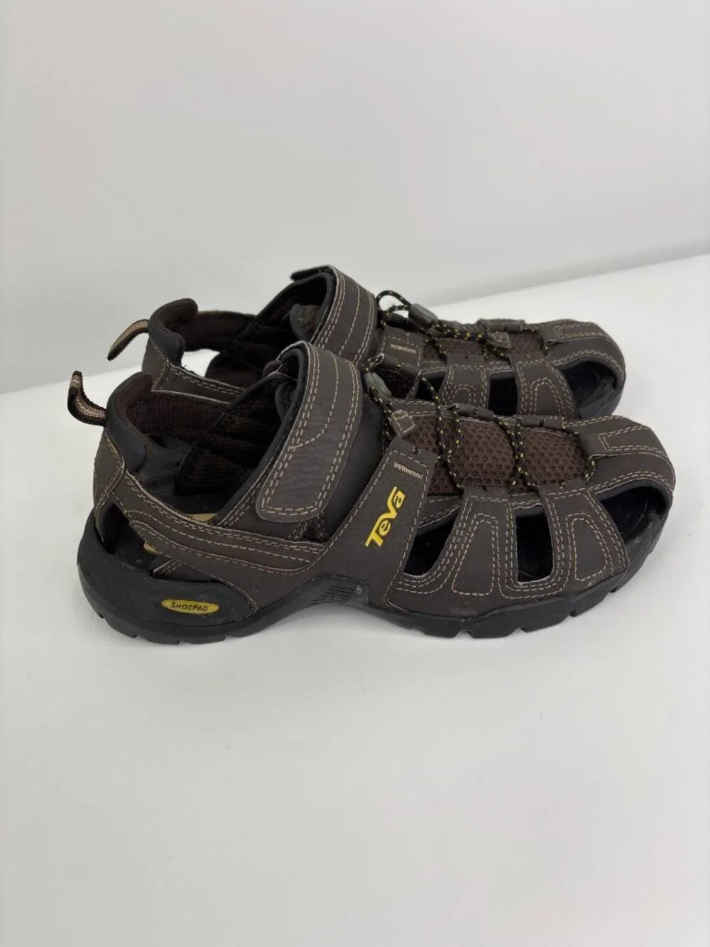 Teva Mens Forebay Fisherman Sandal Walking Hiking Brown Size 8